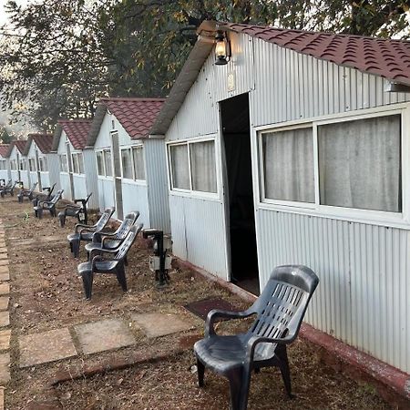 เพรสซิเดนซี ไฮแลนด์ รีสอร์ต Hotel Koynanagar ภายนอก รูปภาพ