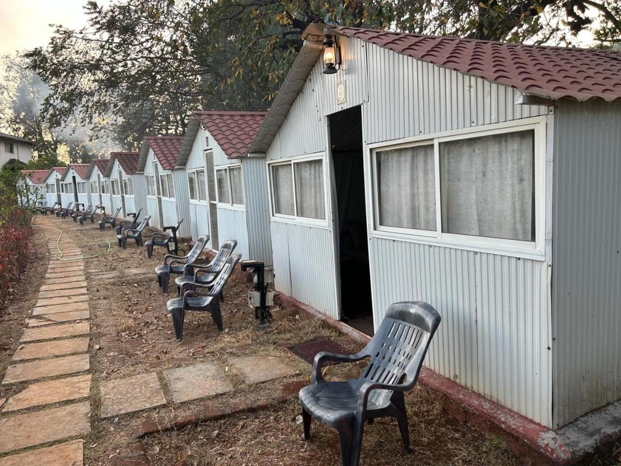 เพรสซิเดนซี ไฮแลนด์ รีสอร์ต Hotel Koynanagar ภายนอก รูปภาพ