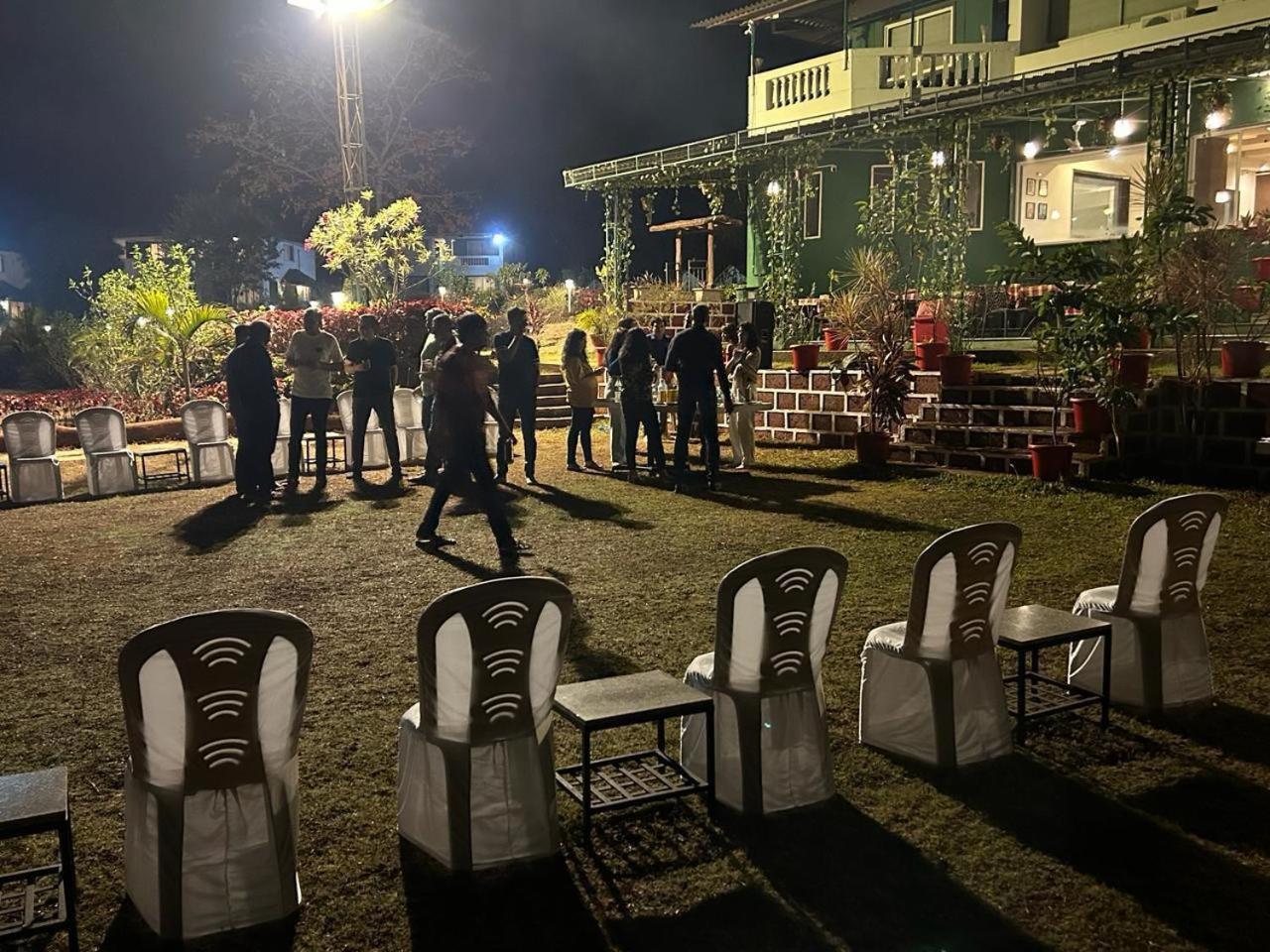 เพรสซิเดนซี ไฮแลนด์ รีสอร์ต Hotel Koynanagar ภายนอก รูปภาพ