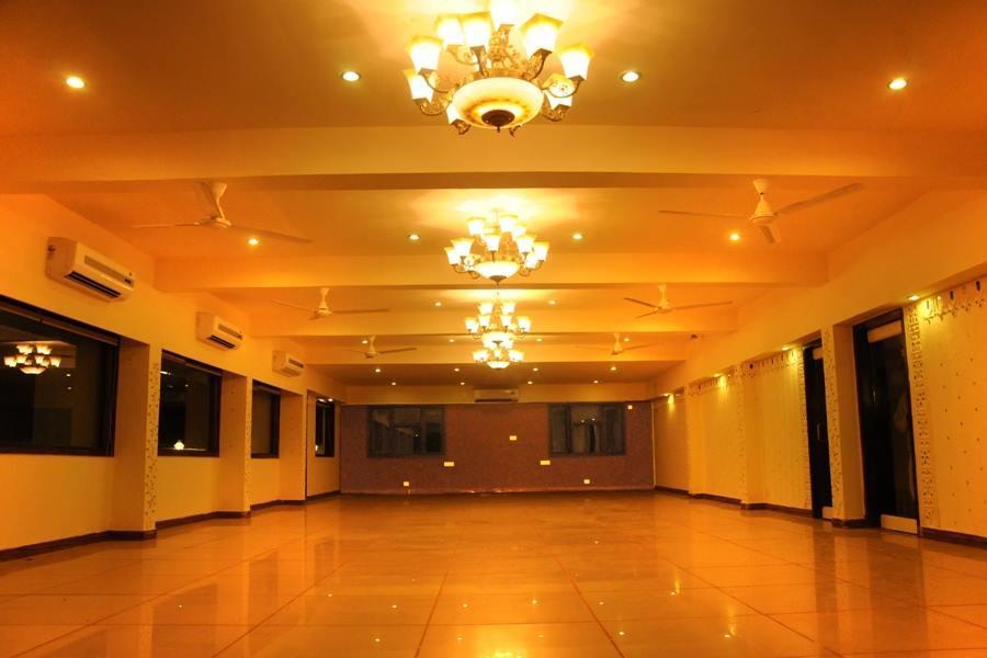เพรสซิเดนซี ไฮแลนด์ รีสอร์ต Hotel Koynanagar ภายนอก รูปภาพ